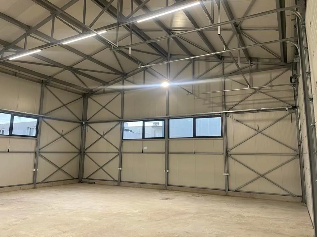 Rent, office space, 300m², Zagorič, Podgorica