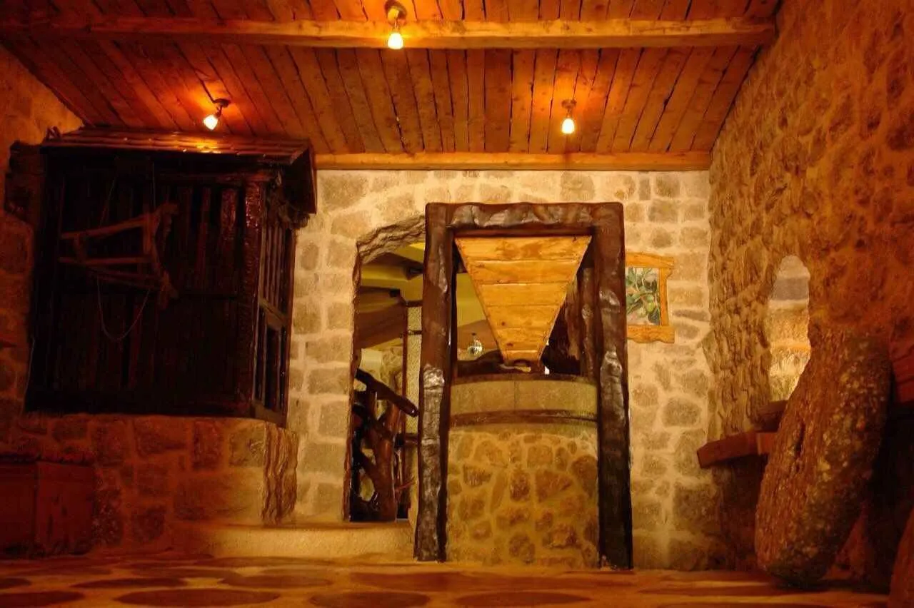 Prodaja, ugostiteljski objekat, 746m², Budva, Crna Gora