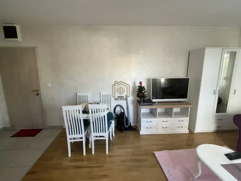 Izdavanje, jednosoban stan, 46m², Preko Morače, Podgorica - image 3