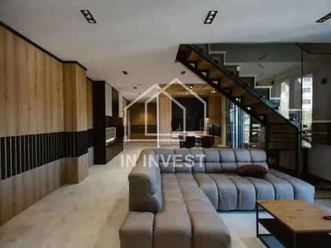 Sale, office space, 960m², Centar, Čajetina - image 12