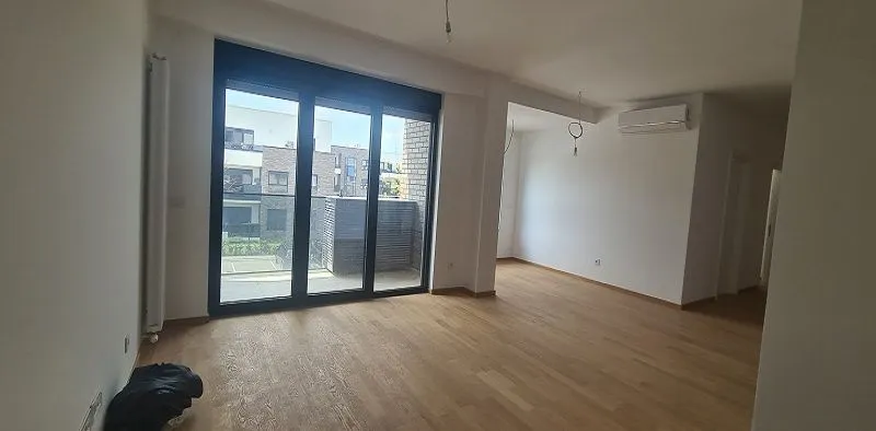 Rent, three bedroom apartment, 100m², Borča 1, Borča Sve Podlokacije