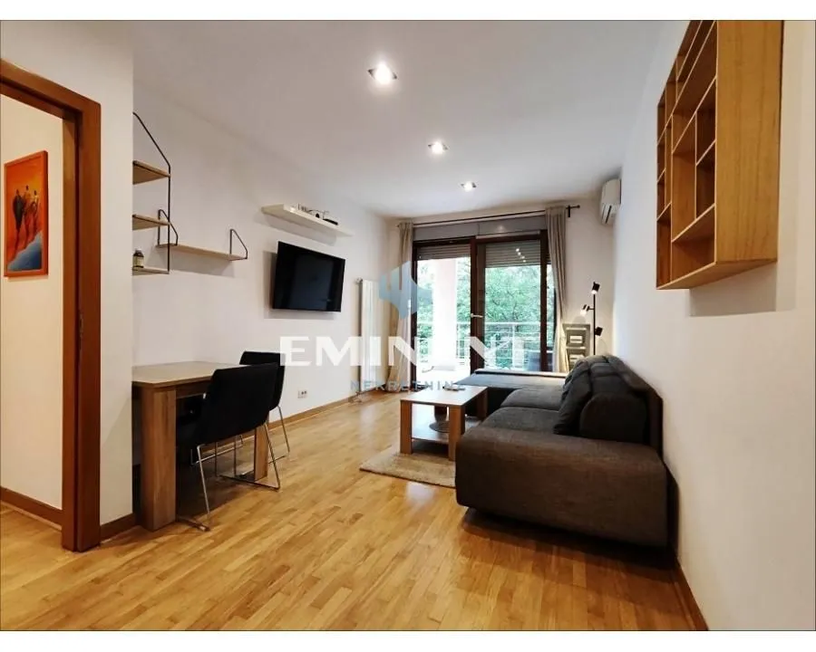 Rent, apartment, 67m², Voždovac Sve Podlokacije, Beograd