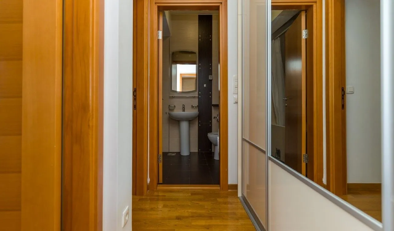 Izdavanje, dvosoban stan, 70m², Gorica C, Podgorica