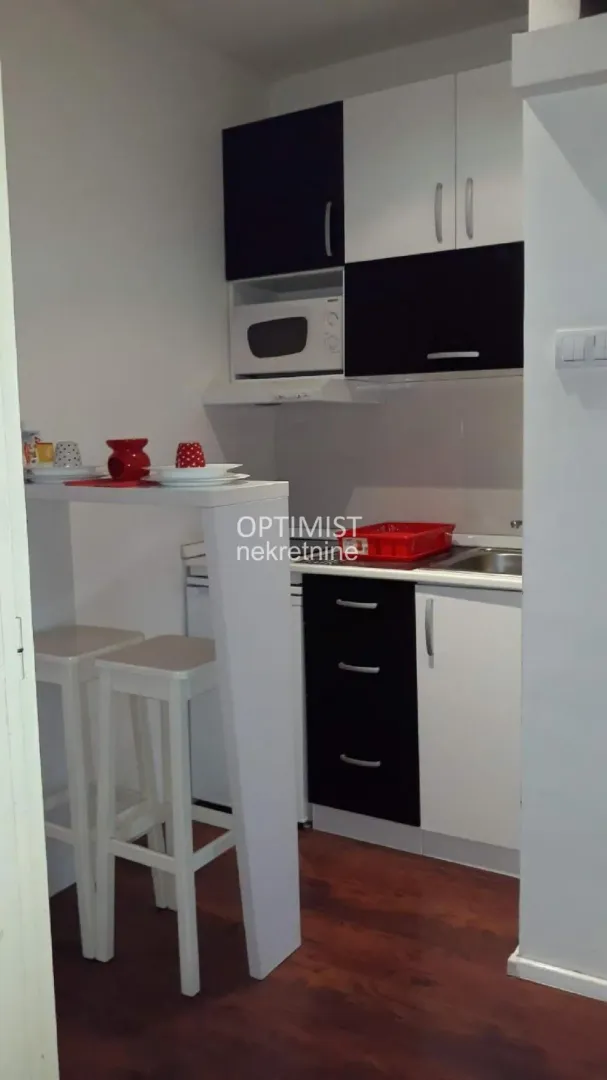Prodaja, dvosoban stan, 36m², Tašmajdan, Palilula Sve Podlokacije