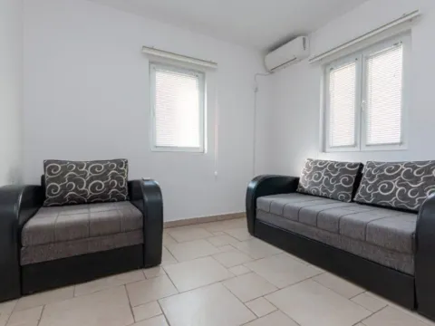 Rent, two bedroom apartment, 63m², Baošići, Herceg Novi - image 5