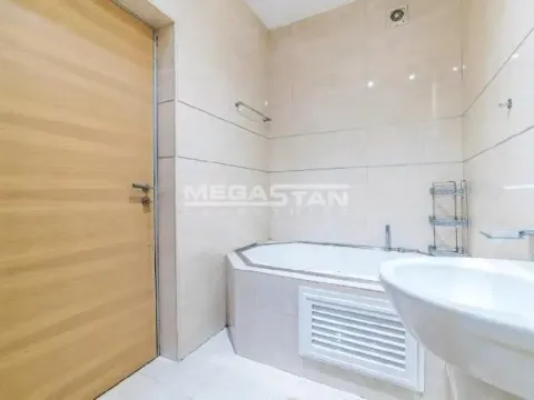 Izdavanje, četvorosoban stan, 131m², Vukov Spomenik, Zvezdara Sve Podlokacije - image 16