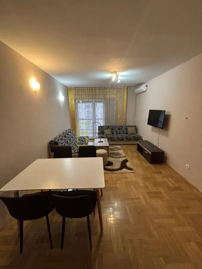 Prodaja, jednosoban stan, 44m², Stari Aerodrom, Podgorica