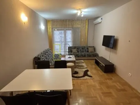 Prodaja, jednosoban stan, 44m², Stari Aerodrom, Podgorica - image 3