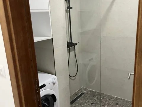 Izdavanje, jednosoban stan, 50m², Zagorič, Podgorica - image 9