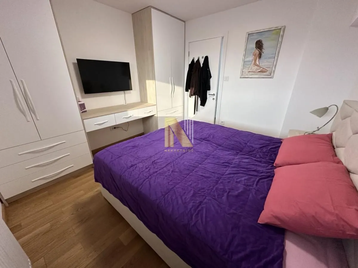 Prodaja, četvorosoban stan, 80m², Nova Detelinara, Novi Sad Sve Podlokacije