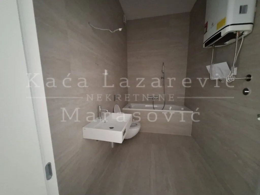 Sale, four bedroom apartment, 143m², Banovo Brdo, Beograd