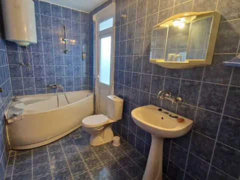 Prodaja, trosoban stan, 114m², Podgorica, Crna Gora - image 7