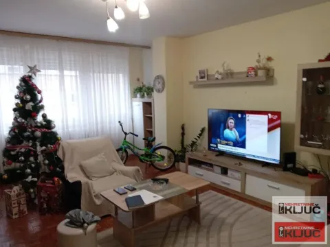 Stan in Novo naselje