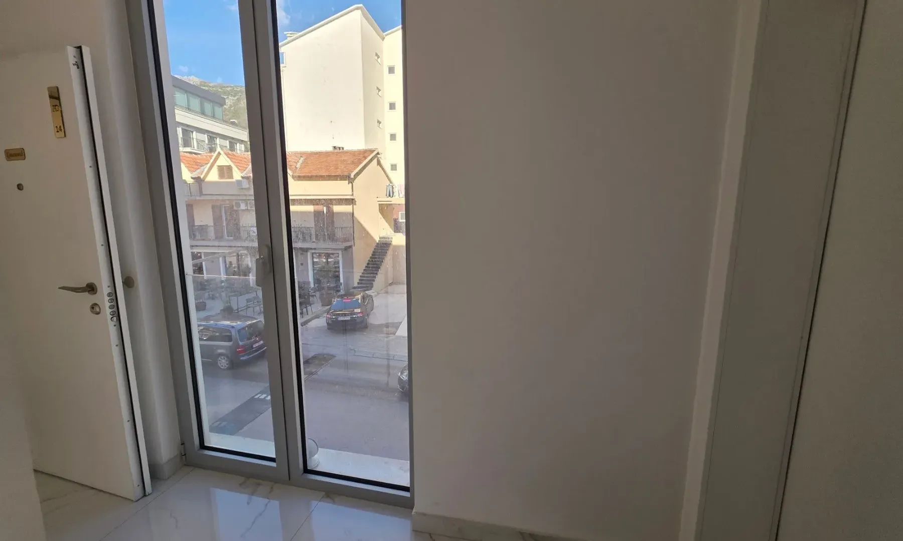 Prodaja, dvosoban stan, 91m², Budva, Crna Gora