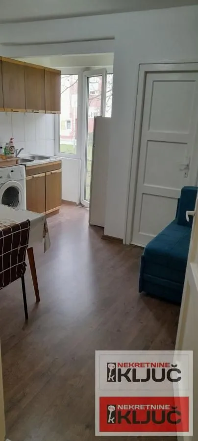 Prodaja, jednosoban stan, 30m², Satelit, Novi Sad Sve Podlokacije