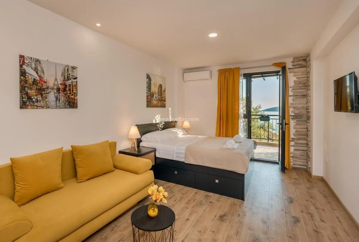 Prodaja, kuća, 859m², Herceg Novi, Crna Gora