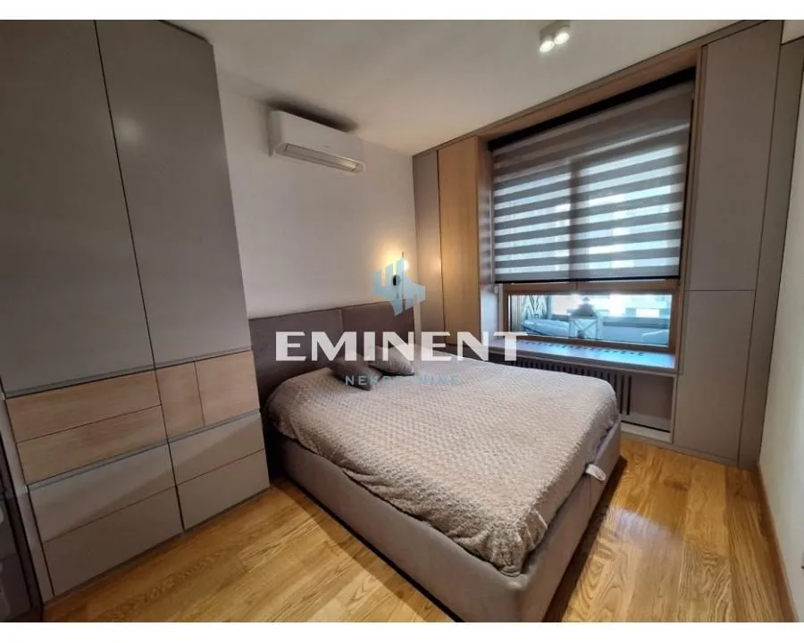 Sale, three bedroom apartment, 75m², Novi Beograd Blok 65, Novi Beograd Sve Podlokacije