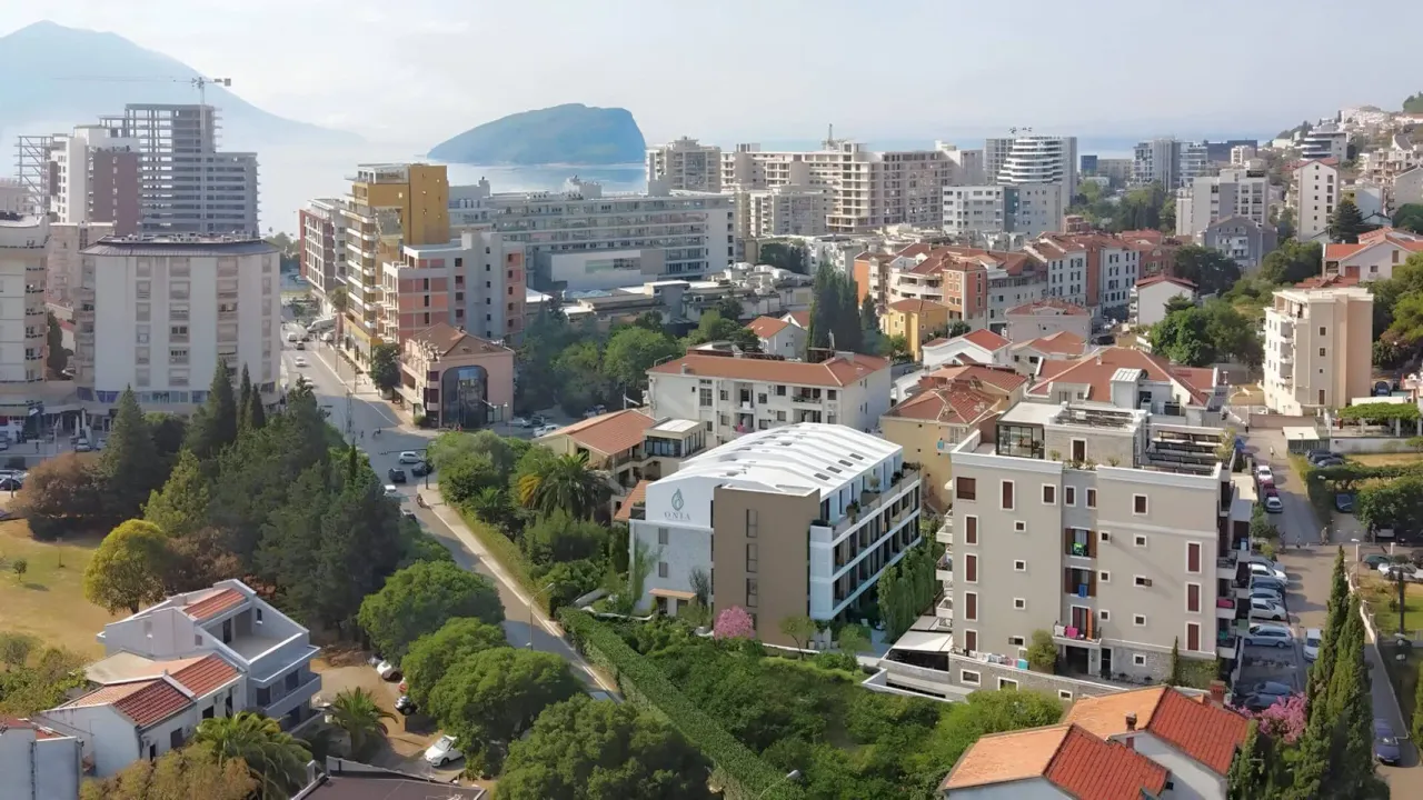 Prodaja, dvosoban stan, 64m², Budva, Crna Gora