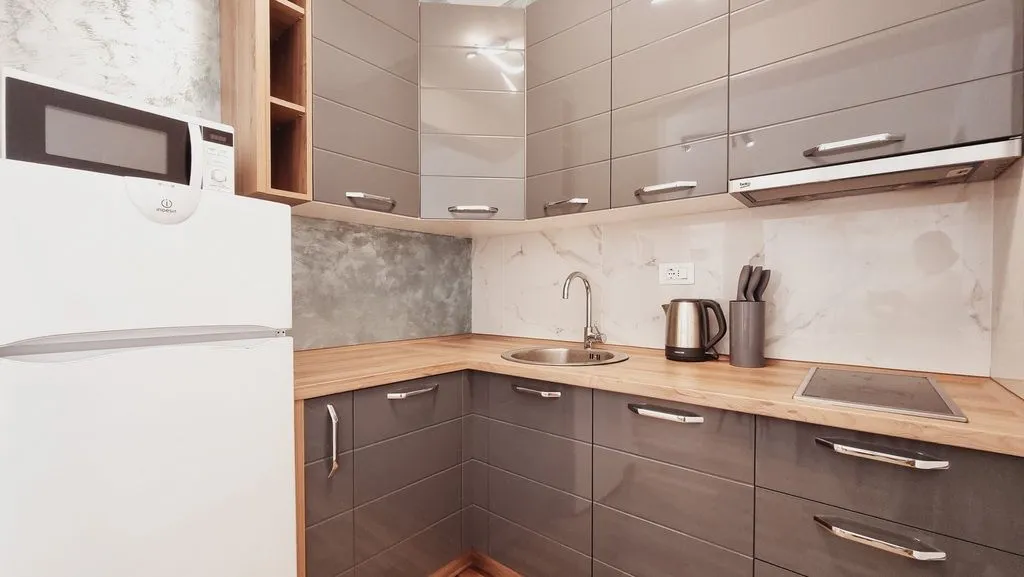 Rent, one bedroom apartment, 48m², Bečići, Budva