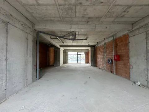 Izdavanje, poslovni prostor, 144m², Zabjelo, Podgorica - image 9