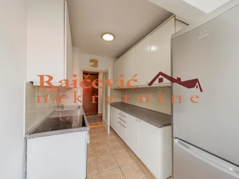 Prodaja, trosoban stan, 85m², Vračar Hram, Vračar Sve Podlokacije - image 8