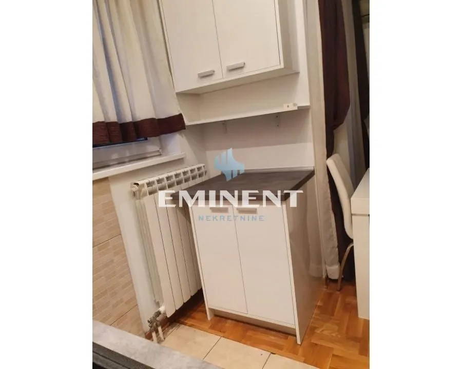 Rent, two bedroom apartment, 40m², Crveni Krst, Beograd