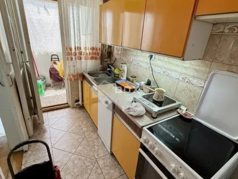 Prodaja, trosoban stan, 75m², Gradska Bolnica, Niš - image 5