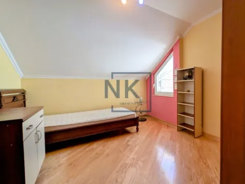 Prodaja, trosoban stan, 102m², Stari Aerodrom, Podgorica - image 10