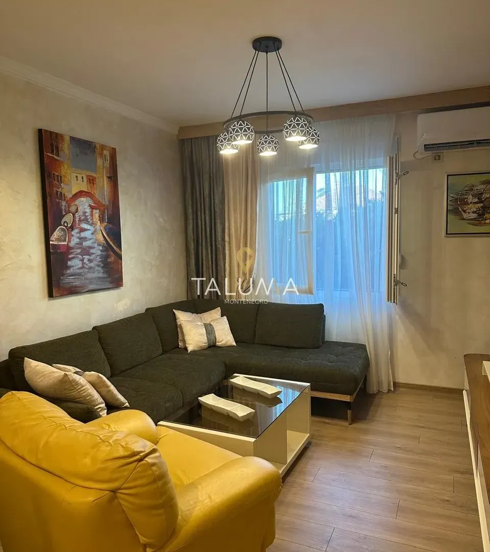 Izdavanje, jednosoban stan, 42m², Gorica C, Podgorica