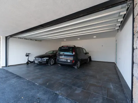 Rent, one bedroom apartment, 144m², Krašići, Tivat - image 45