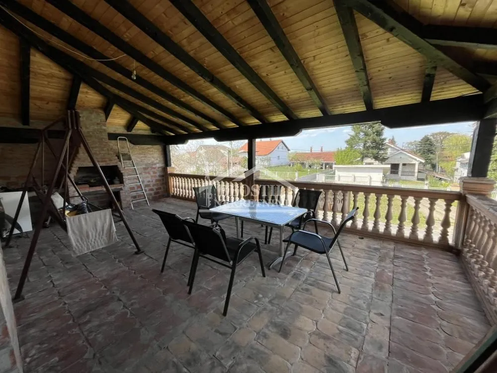 Prodaja, kuća, 987m², Jugovo, Smederevo