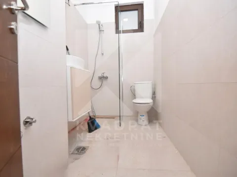 Rent, office space, 70m², Centar, Podgorica - image 8