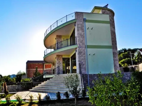 Sale, house, 600m², Bar, Crna Gora - image 2
