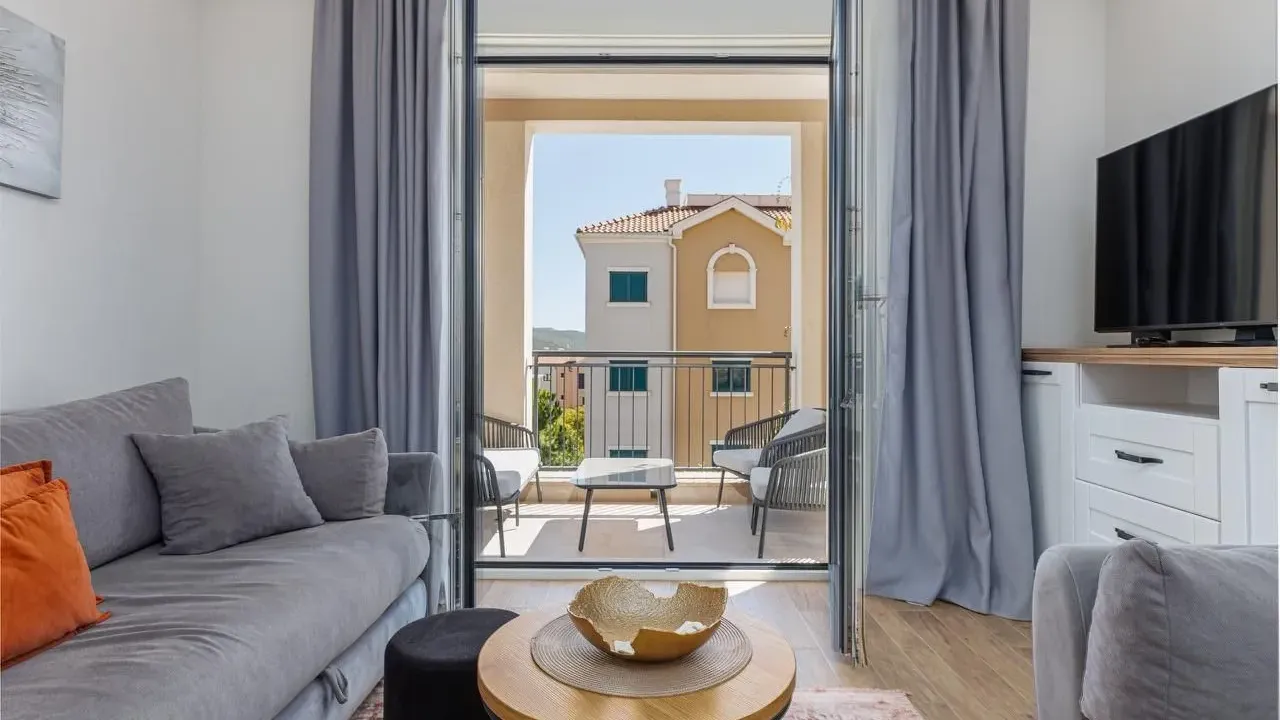 Prodaja, jednosoban stan, 50m², Luštica, Tivat