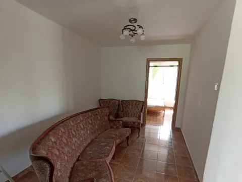 Rent, one bedroom apartment, 60m², Zeleni Pojas, Bar - image 2