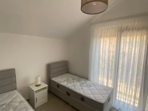 Rent, two bedroom apartment, 70m², Gradiošnica, Tivat - image 5