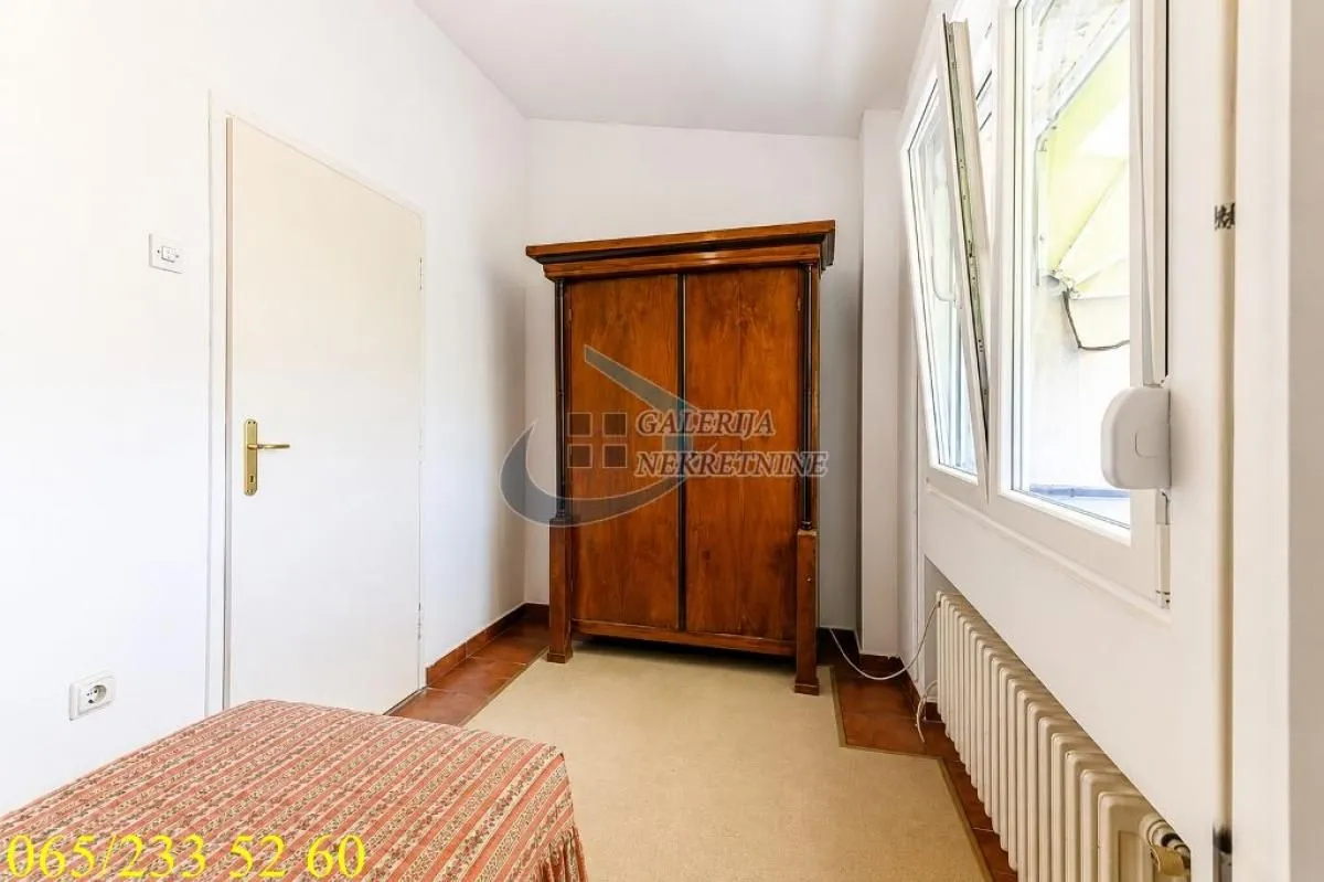 Izdavanje, trosoban stan, 96m², Lion, Zvezdara Sve Podlokacije