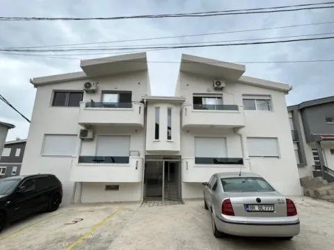 Sale, one bedroom apartment, 53m², Bjeliši, Bar - image 3