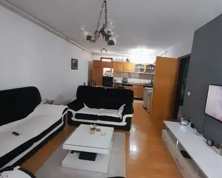 Sale, house, 300m², Apelovac, Niš