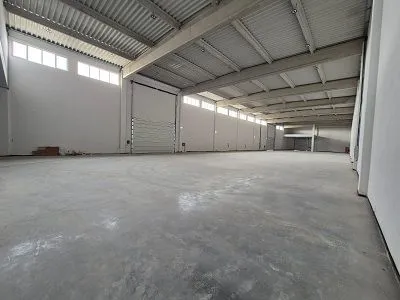 Sale, office space, 2318m², Zemun Sve Podlokacije, Beograd