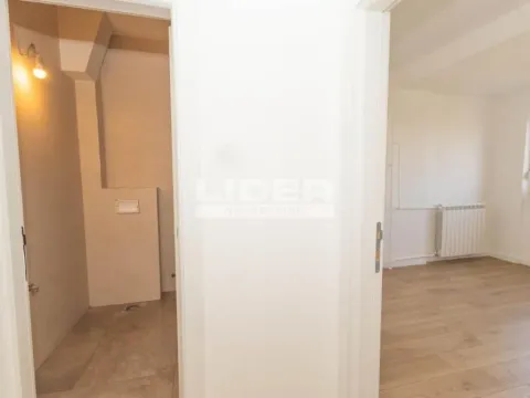 Prodaja, jednosoban stan, 38m², Vračar Centar, Vračar Sve Podlokacije - image 6
