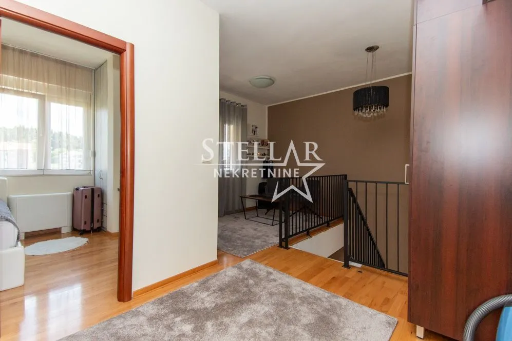 Prodaja, četvorosoban stan, 154m², Zabjelo, Podgorica