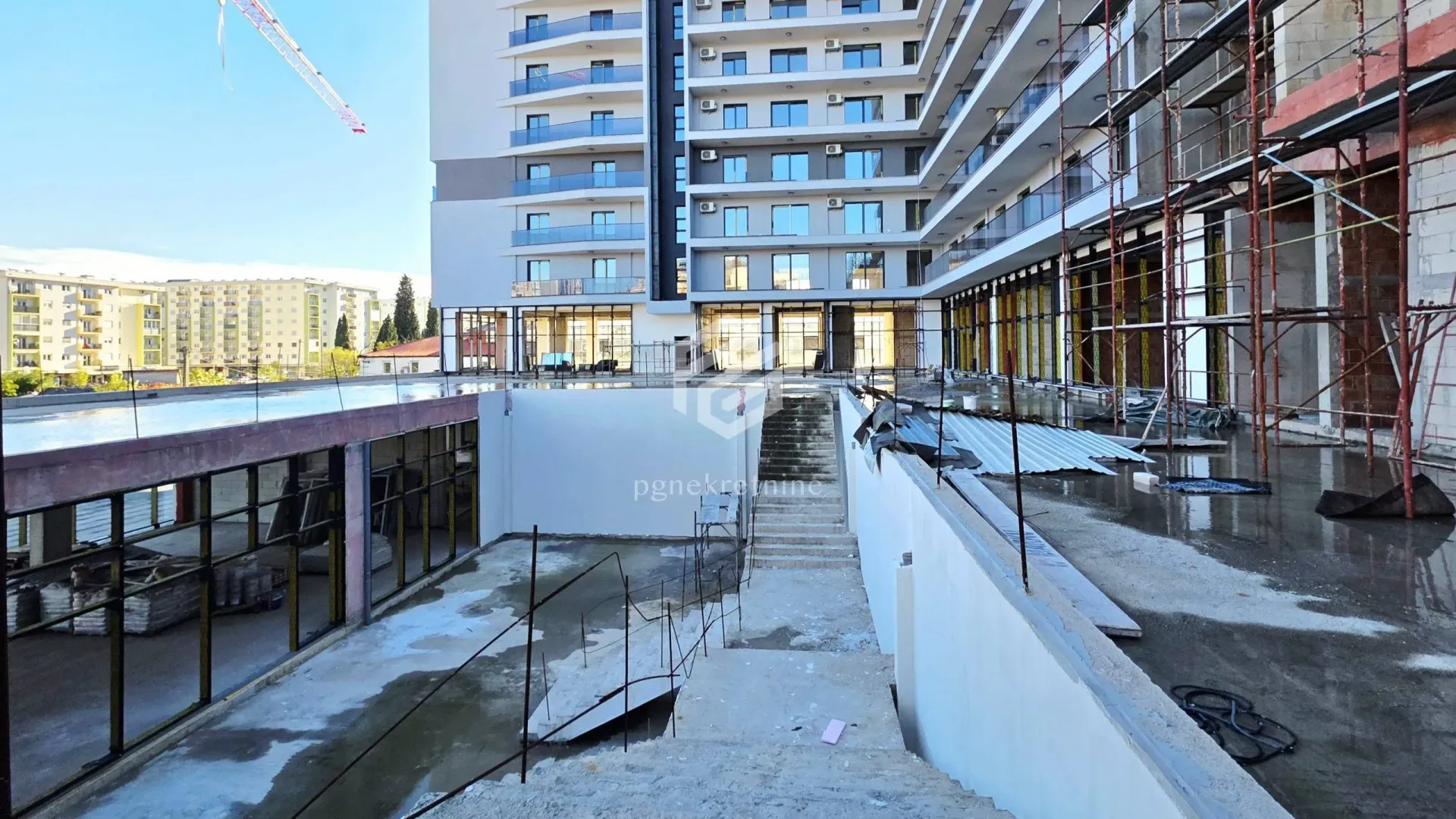 Prodaja, poslovni prostor, 81m², Pobrežje, Podgorica