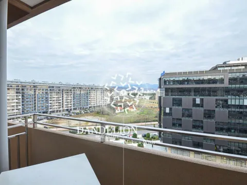 Izdavanje, dvosoban stan, 108m², Central Point, Podgorica - image 18