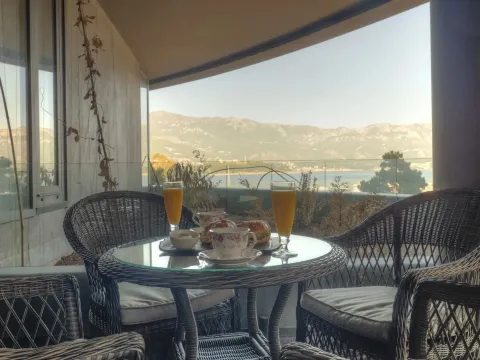 Izdavanje, jednosoban stan, 50m², Budva, Crna Gora - image 12