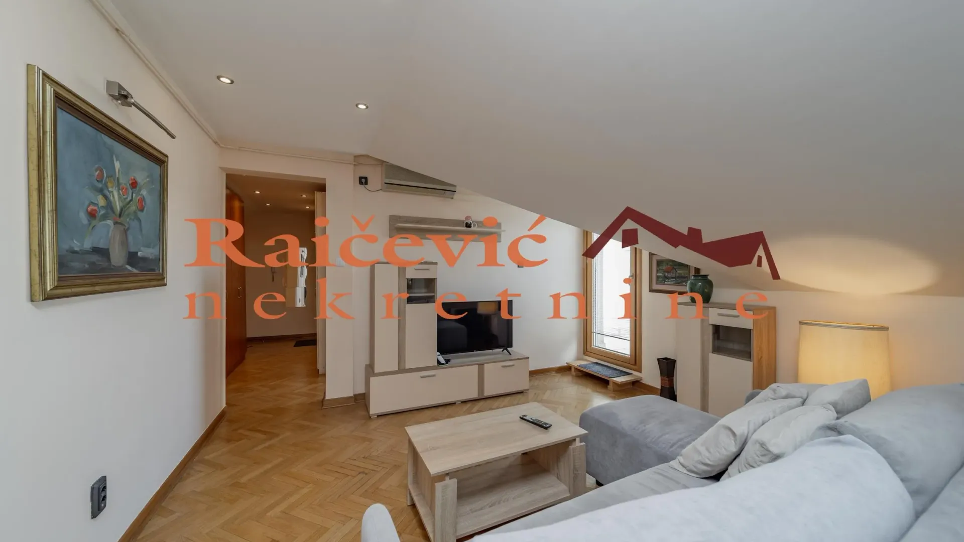 Rent, three bedroom apartment, 83m², Stari Grad, Beograd