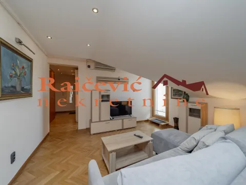 Izdavanje, trosoban stan, 83m², Stari Grad, Beograd - image 3