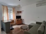 Izdavanje, jednosoban stan, 40m², Tološka šuma, Podgorica - image 1