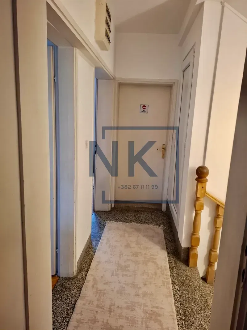 Rent, house, 300m², Stari Aerodrom, Podgorica