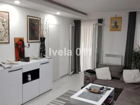 Prodaja, dvosoban stan, 67m2, Resnik, Beograd Prodaja, dvosoban stan, 67m2, Resnik, Beograd